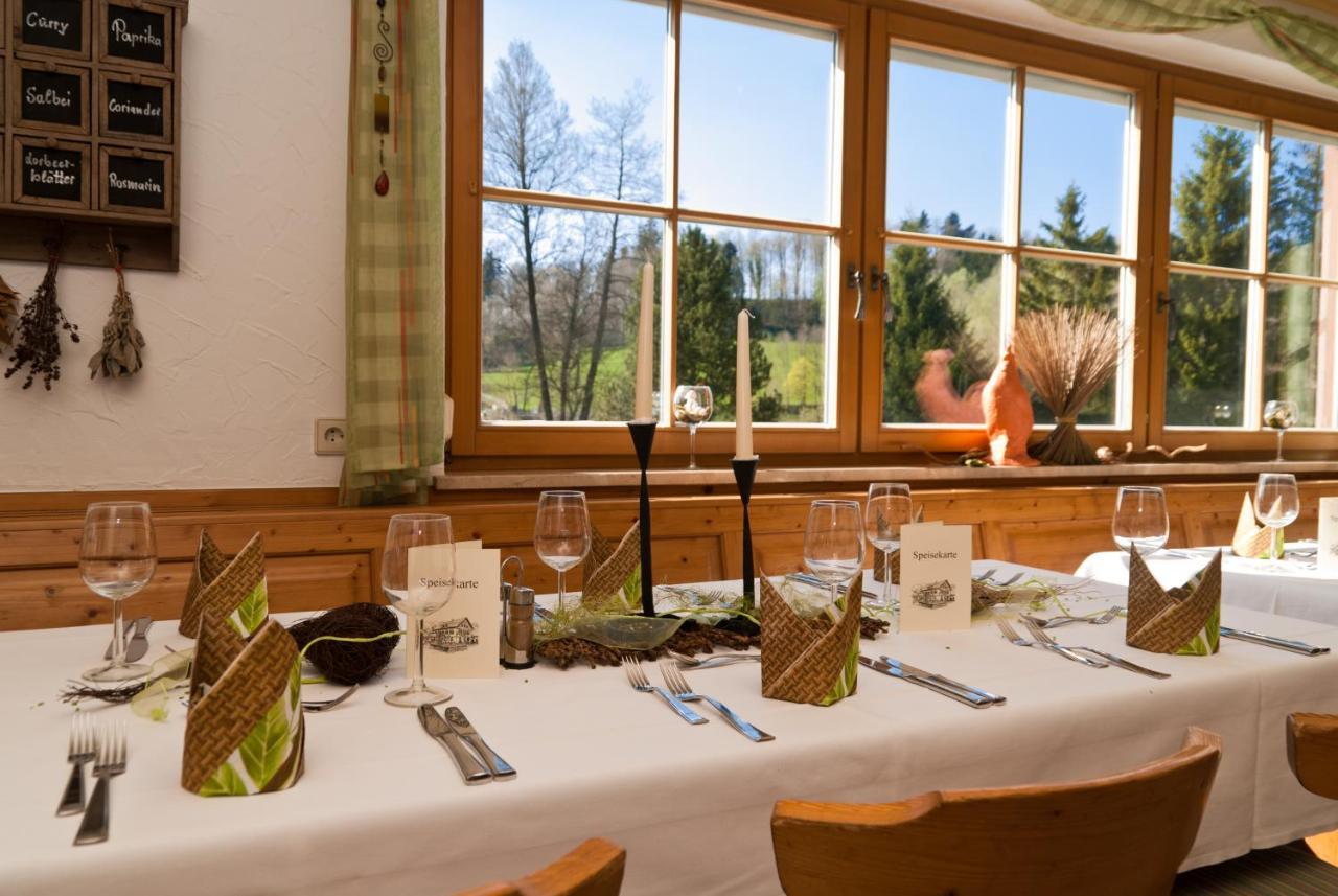 Traditions-Gasthaus Bayrischer Hof Leutkirch im Allgäu Exterior foto